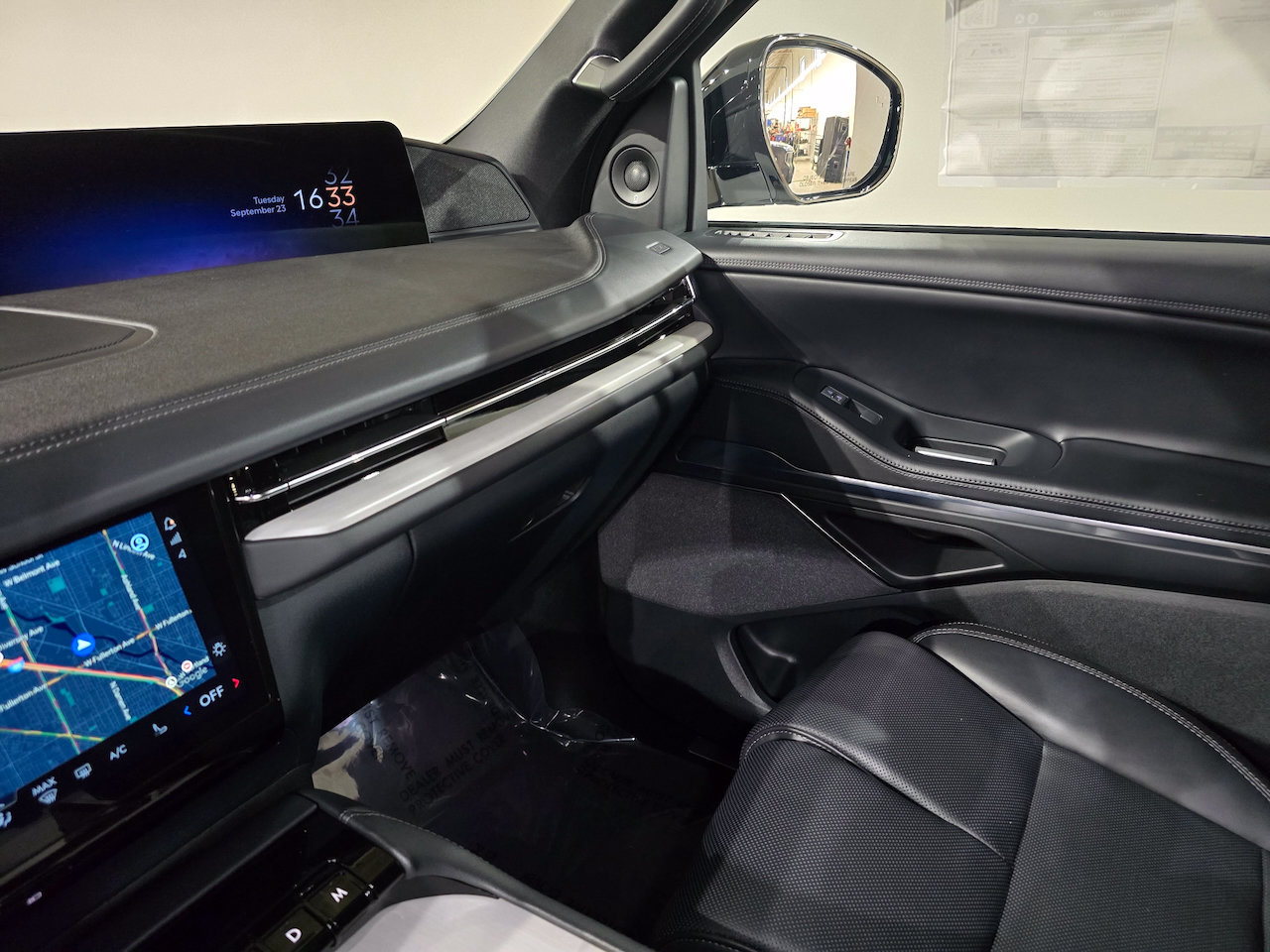 New 2025 Lincoln Navigator Reserve w/ Jet Appearance Package AWD/4WD image 41
