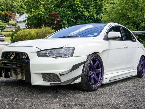Used 2013 Mitsubishi Lancer Evolution GSR AWD/4WD image 14