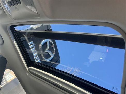 Used 2022 Toyota RAV4 XLE image 20