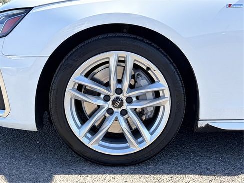 Used 2023 Audi A4 2.0T Premium Plus image 31