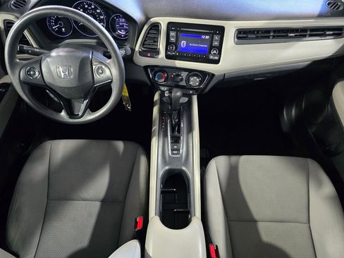 Used 2021 Honda HR-V LX image 30