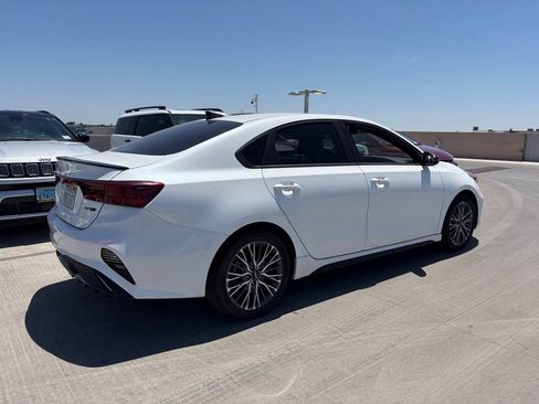Used 2023 Kia Forte GT-Line w/ GT-Line Premium Package FWD image 2