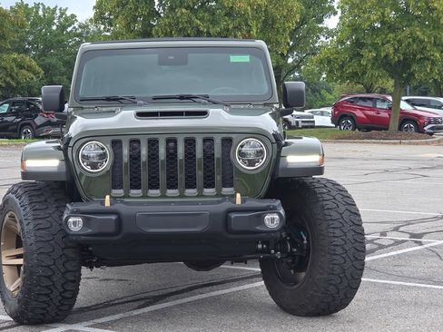 Used 2022 Jeep Wrangler Unlimited Rubicon w/ Trailer Tow Package AWD/4WD image 3