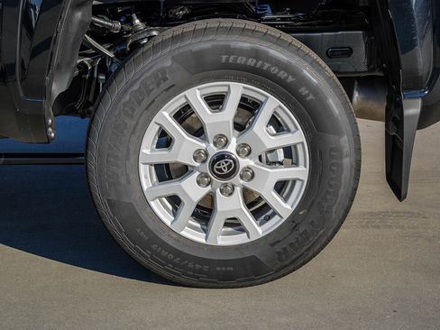 New 2026 Toyota Tacoma SR5 image 6