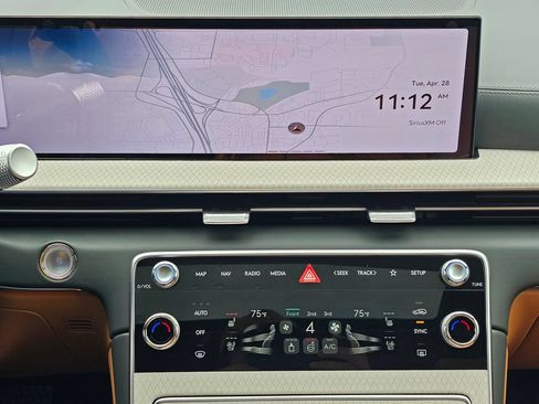 New 2026 Genesis GV80 2.5T Prestige AWD/4WD image 13