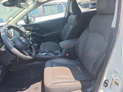 Used 2024 Subaru Crosstrek 2.5i Limited w/ Popular Package #3A AWD/4WD image 9