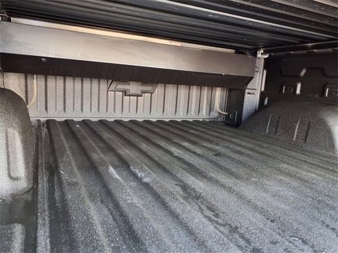 Used 2021 Chevrolet Silverado 1500 RST image 29