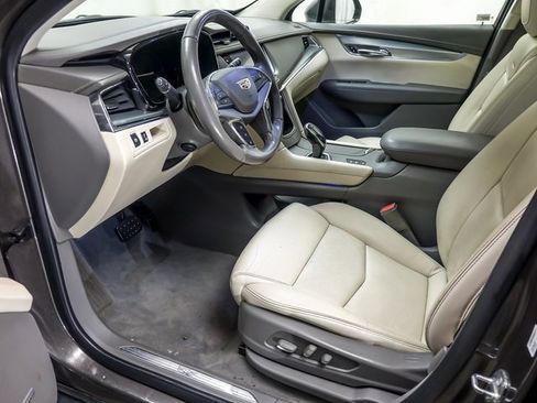 Used 2019 Cadillac XT5 Luxury image 9