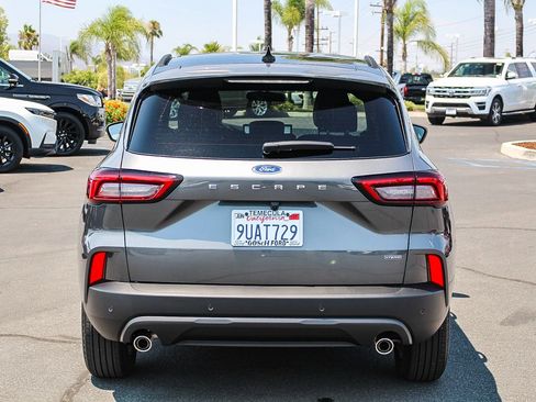 Used 2025 Ford Escape ST-Line w/ Equipment Group 301A image 7
