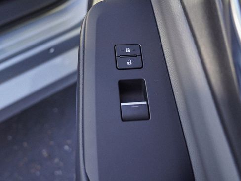 New 2026 Toyota Prius XLE image 26