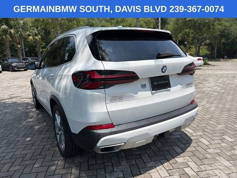 Certified 2024 BMW X5 xDrive40i w/ Premium Package AWD/4WD image 6