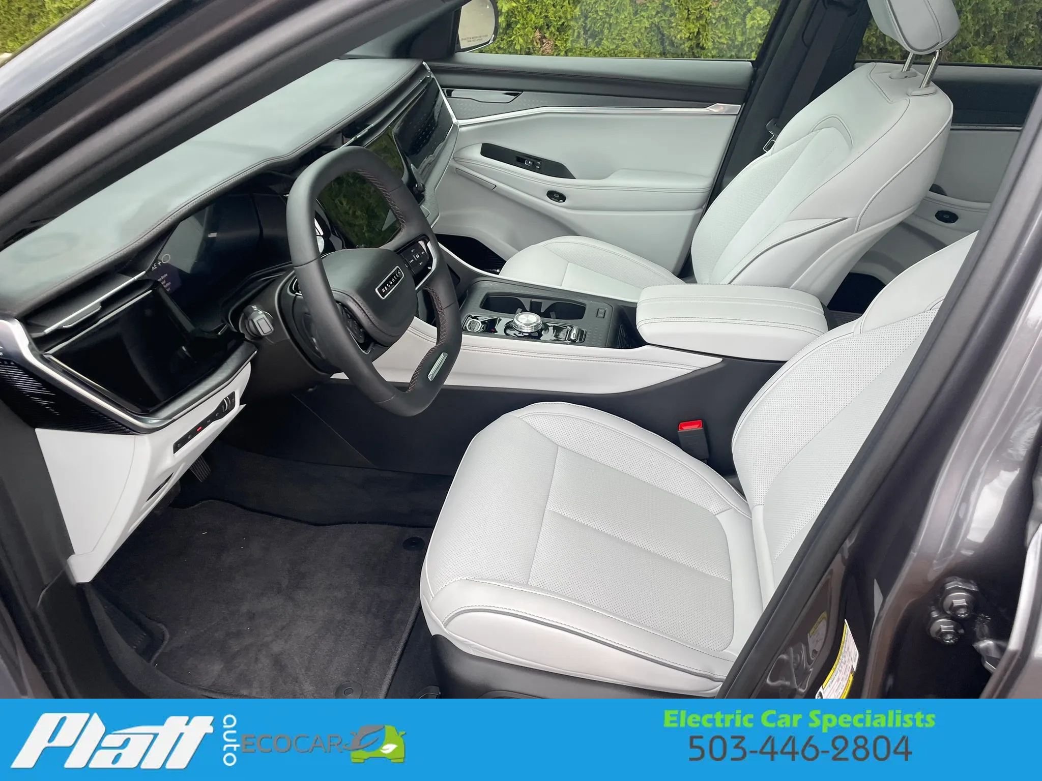 Used 2025 Jeep Wagoneer S Limited AWD/4WD image 24