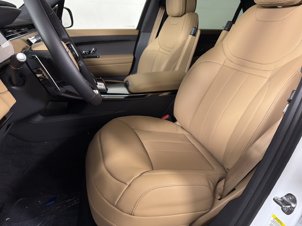 New 2027 Land Rover Range Rover Sport SE AWD/4WD image 28