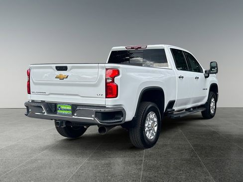 Used 2024 Chevrolet Silverado 2500 LTZ w/ LTZ Plus Package AWD/4WD image 7