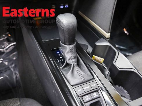 Used 2025 Toyota Camry LE FWD image 13