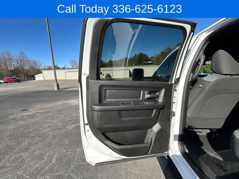 New 2026 RAM 2500 Tradesman AWD/4WD image 16