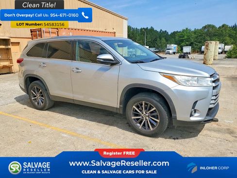 Used 2019 Toyota Highlander XLE FWD image 5