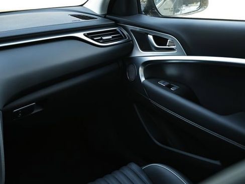 New 2026 Genesis G70 2.5T Prestige AWD/4WD image 31
