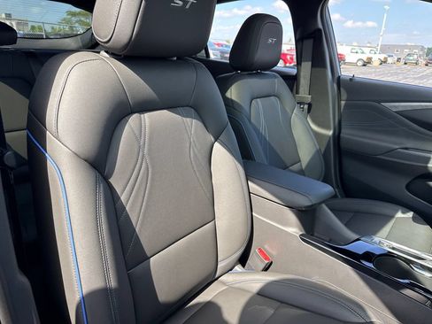 New 2026 Buick Envista Sport Touring w/ Convenience I Package FWD image 37