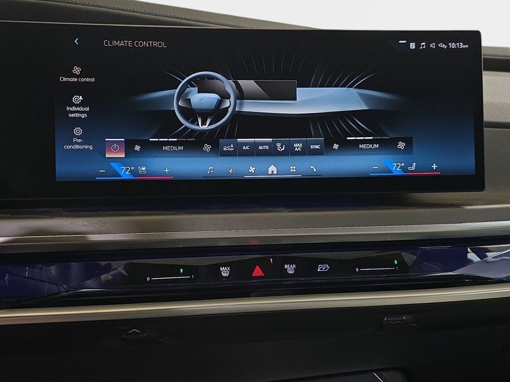 Used 2023 BMW 740i RWD image 25