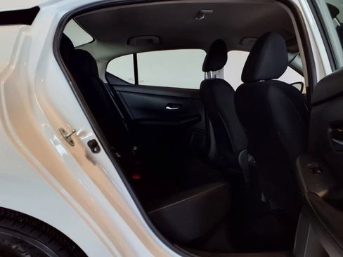 Used 2023 Nissan Sentra SV image 8