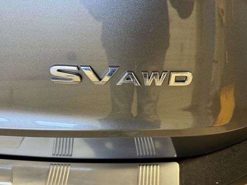 Used 2023 Nissan Rogue SV AWD/4WD image 10