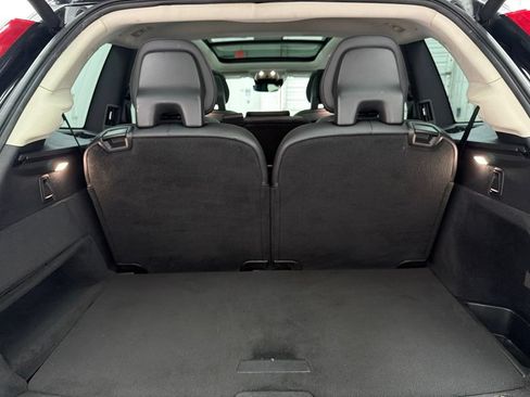 Used 2017 Volvo XC90 T6 Momentum w/ Momentum Plus Package AWD/4WD image 24