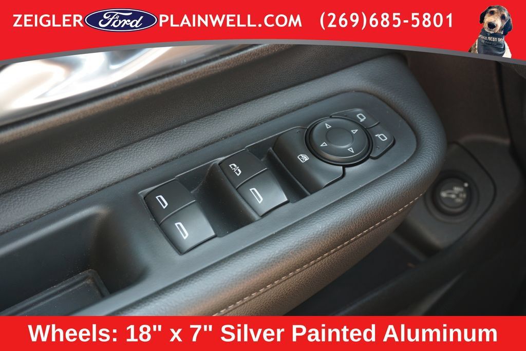 Used 2022 GMC Terrain SLT w/ Tech Package AWD/4WD image 32