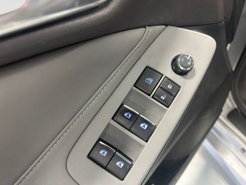 Used 2019 Toyota Avalon XLE FWD image 20