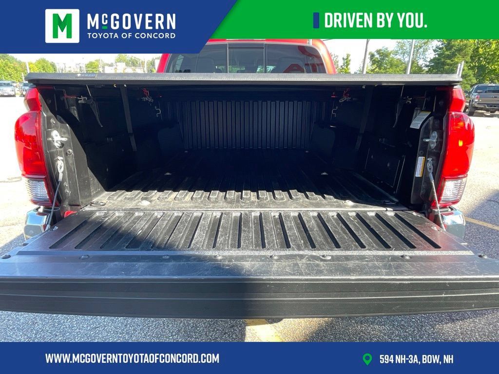 Used 2023 Toyota Tacoma SR5 AWD/4WD image 29