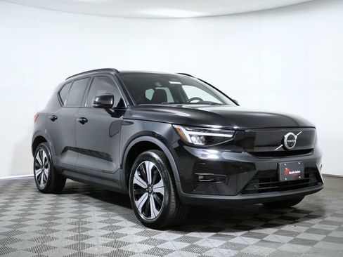 Used 2023 Volvo XC40 Recharge Plus AWD/4WD image 1