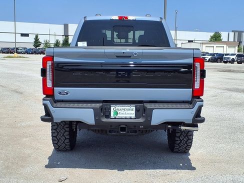 New 2026 Ford F250 Platinum w/ Tremor Off-Road Package AWD/4WD image 5