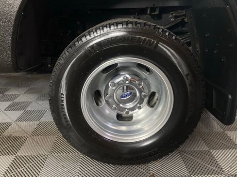 Used 2024 Ford F350 Platinum image 25