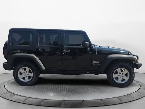 Used 2012 Jeep Wrangler Unlimited Sport AWD/4WD image 6