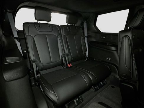 New 2025 Jeep Grand Cherokee L Limited image 31