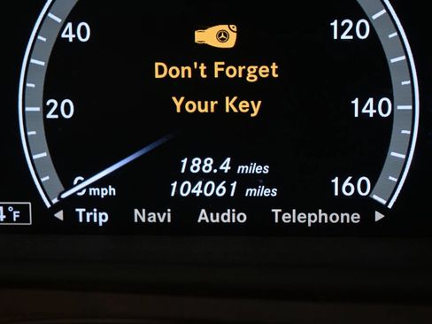 Used 2010 Mercedes-Benz S 550 4MATIC image 29
