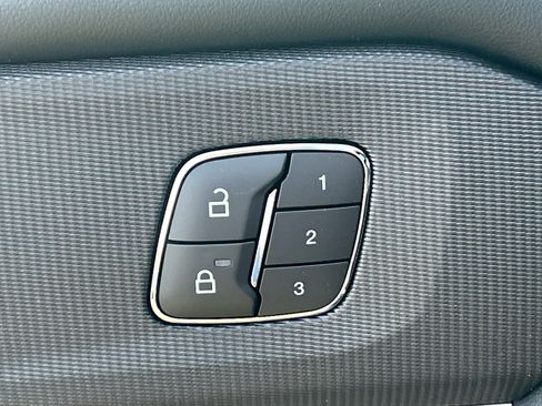 New 2026 Ford Explorer Tremor AWD/4WD image 22