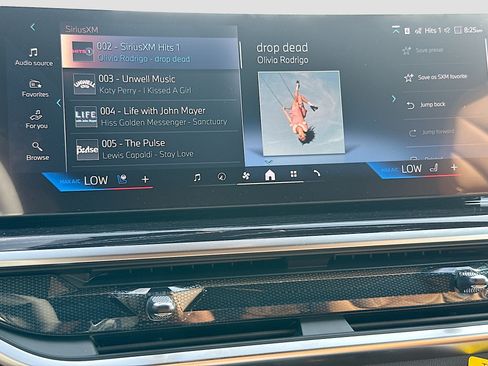 New 2027 BMW X7 xDrive40i w/ Executive Package AWD/4WD image 10