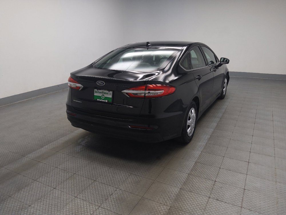 Used 2020 Ford Fusion S FWD image 9