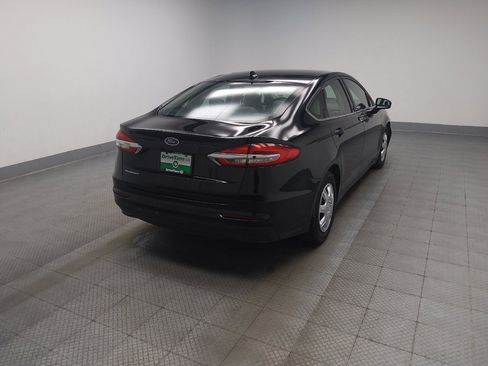 Used 2020 Ford Fusion S FWD image 9