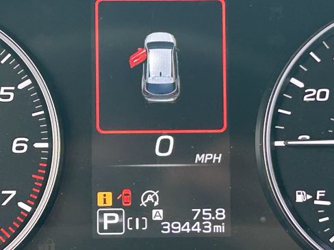 Used 2024 Subaru Crosstrek 2.0i Premium AWD/4WD image 22