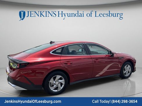 New 2026 Hyundai Sonata SE FWD image 5