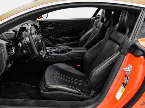 Used 2020 Aston Martin V8 Vantage Coupe RWD image 40