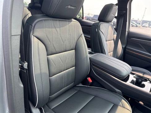 New 2026 Buick Enclave Avenir w/ Super Cruise Package image 40