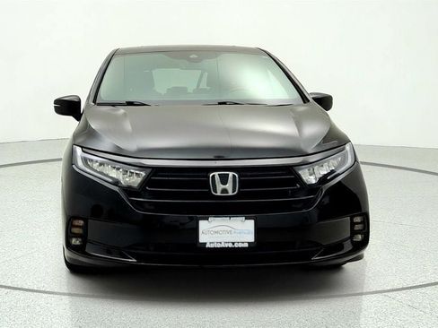 Used 2023 Honda Odyssey Sport image 2