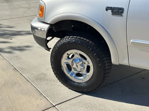 Used 1999 Ford F150 4x4 Regular Cab image 31