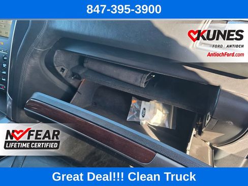 Used 2018 Ford Explorer Platinum image 38