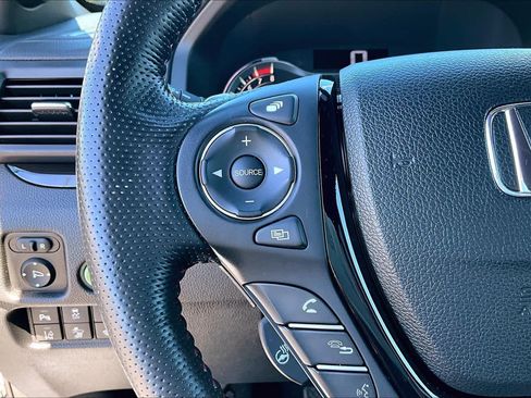 Used 2023 Honda Ridgeline Black Edition image 21