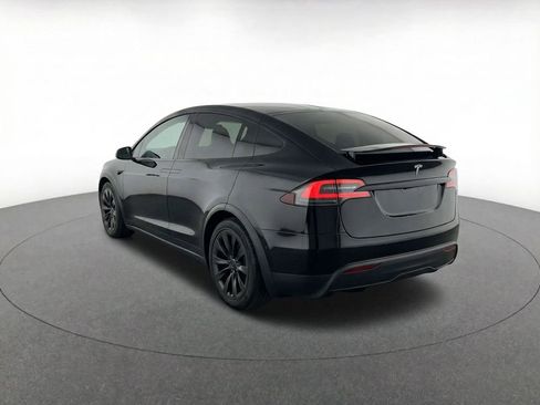 Used 2022 Tesla Model X image 8