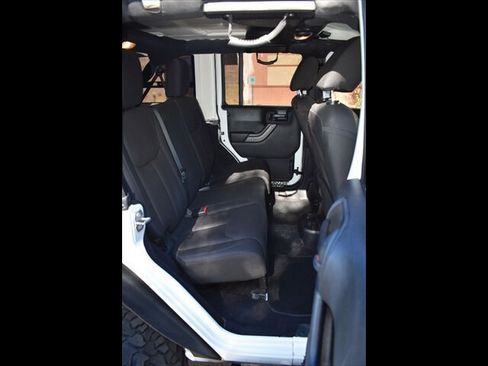 Used 2017 Jeep Wrangler Unlimited Sport w/ Quick Order Package 23S AWD/4WD image 28
